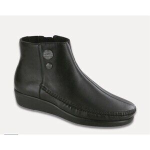 NEW SAS Jade Ankle Boots Wedge Booties Leather Black Women 10 Wide MSRP $245